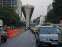 Fahrt_durch_die_Strassen_Bangkok