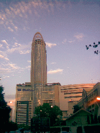 Wahnsinns Blick zum Bangkok Baiyoke Sky Hotel