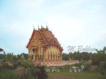 Wat Plai Laem