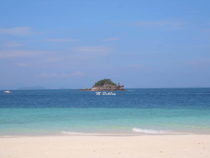 Einsame Insel in  der N�he von Phuket  a lonely island